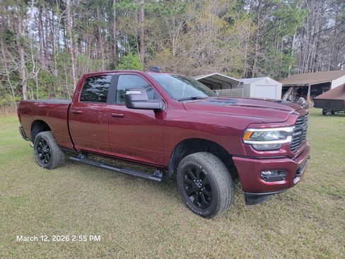 Used 2023 RAM 2500 Laramie w/ Night Edition image 4