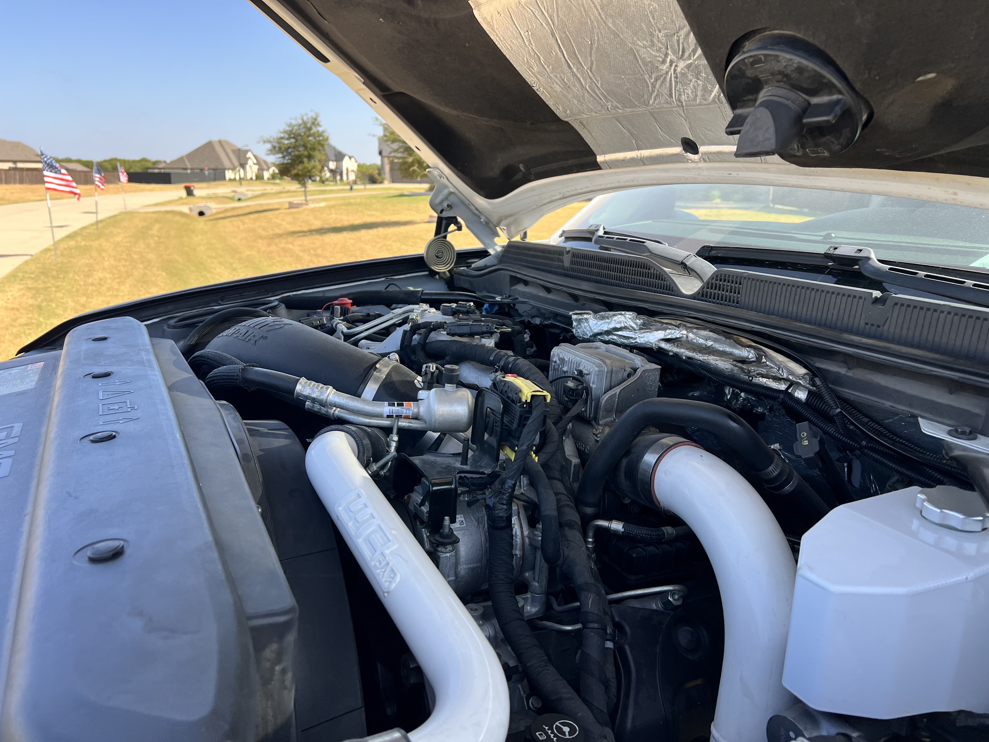 Used 2019 GMC Sierra 2500 Denali w/ Duramax Plus Package AWD/4WD image 10
