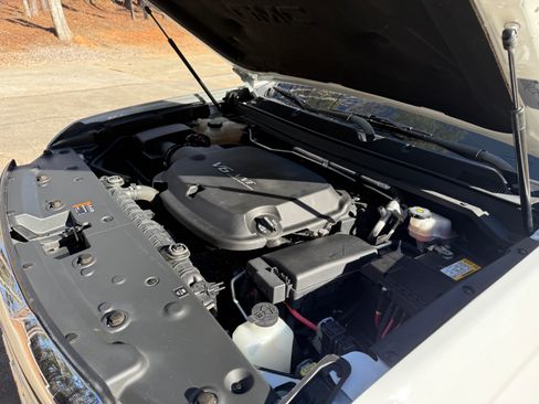 Used 2021 GMC Canyon Denali image 5