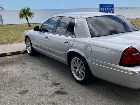 Used 2000 Mercury Grand Marquis GS RWD image 4