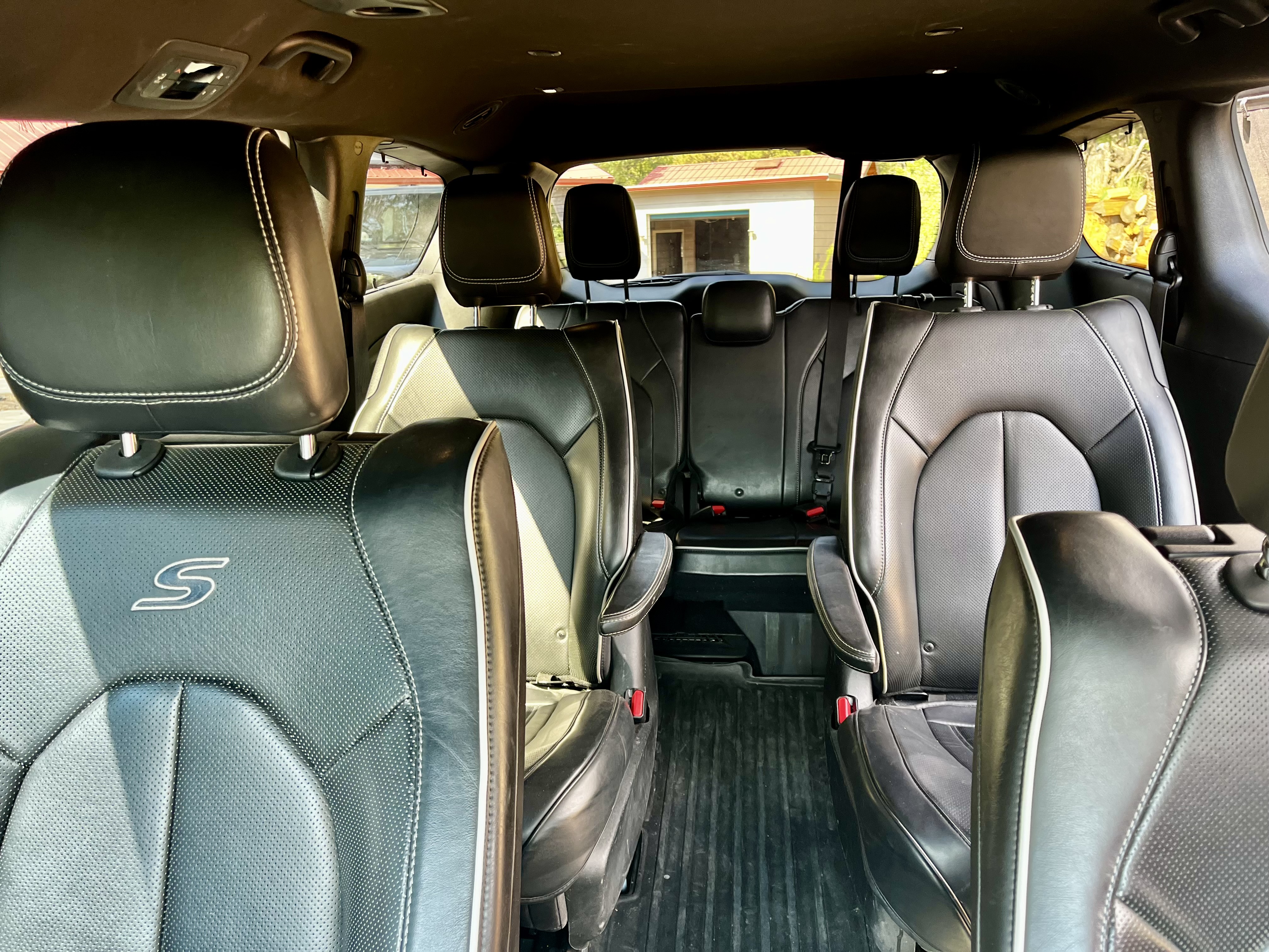 Used 2019 Chrysler Pacifica Limited w/ Advanced Safetytec Group FWD image 10