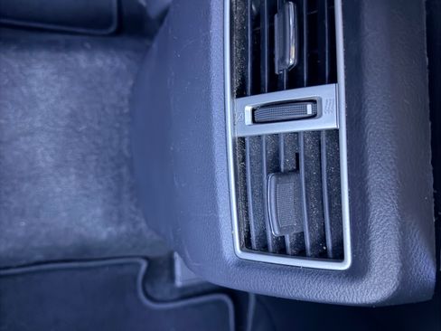 Used 2017 Nissan Maxima Platinum image 22