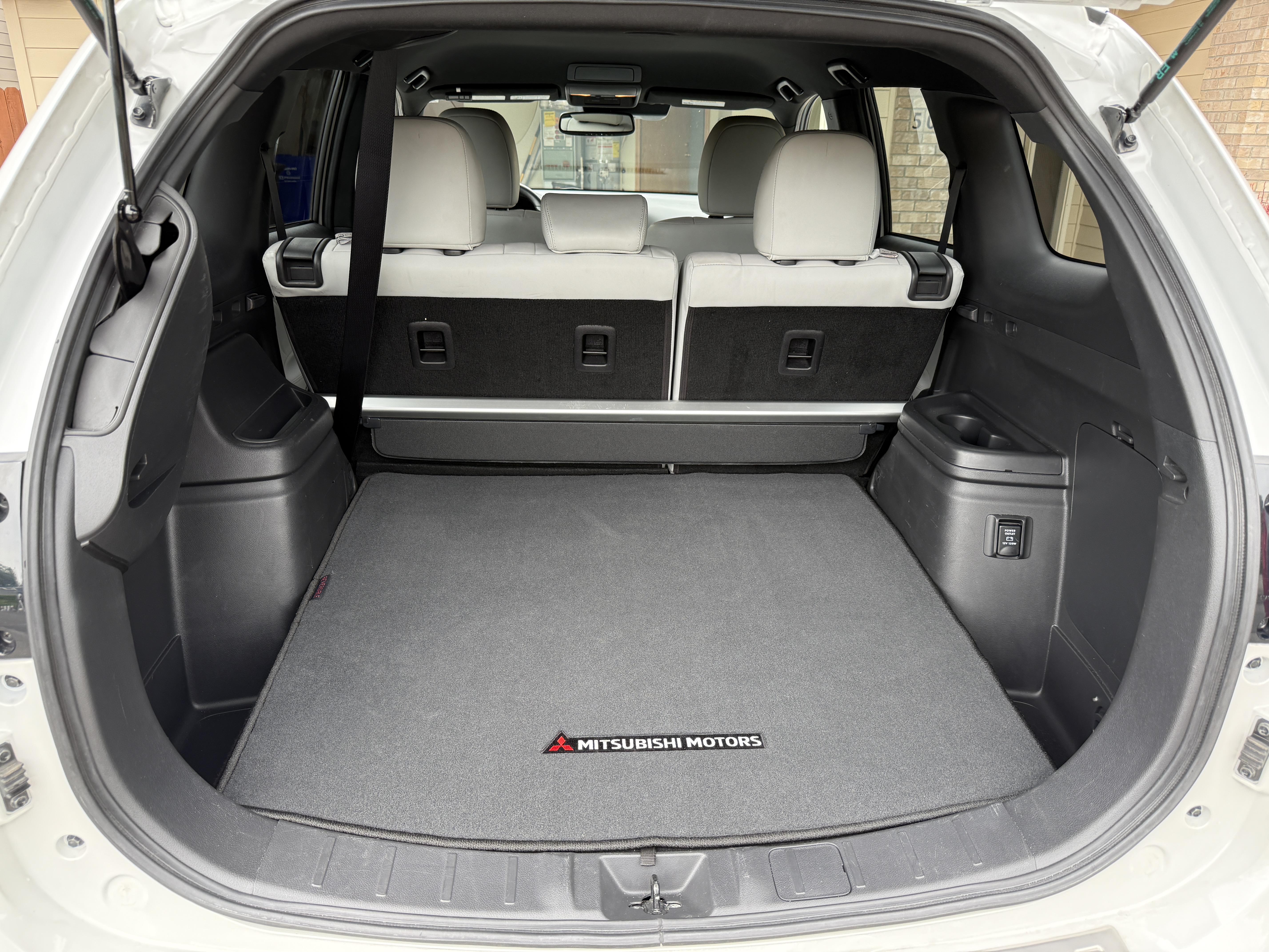 Used 2022 Mitsubishi Outlander SEL AWD/4WD image 14
