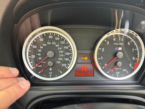 Used 2008 BMW M3 Convertible RWD image 32