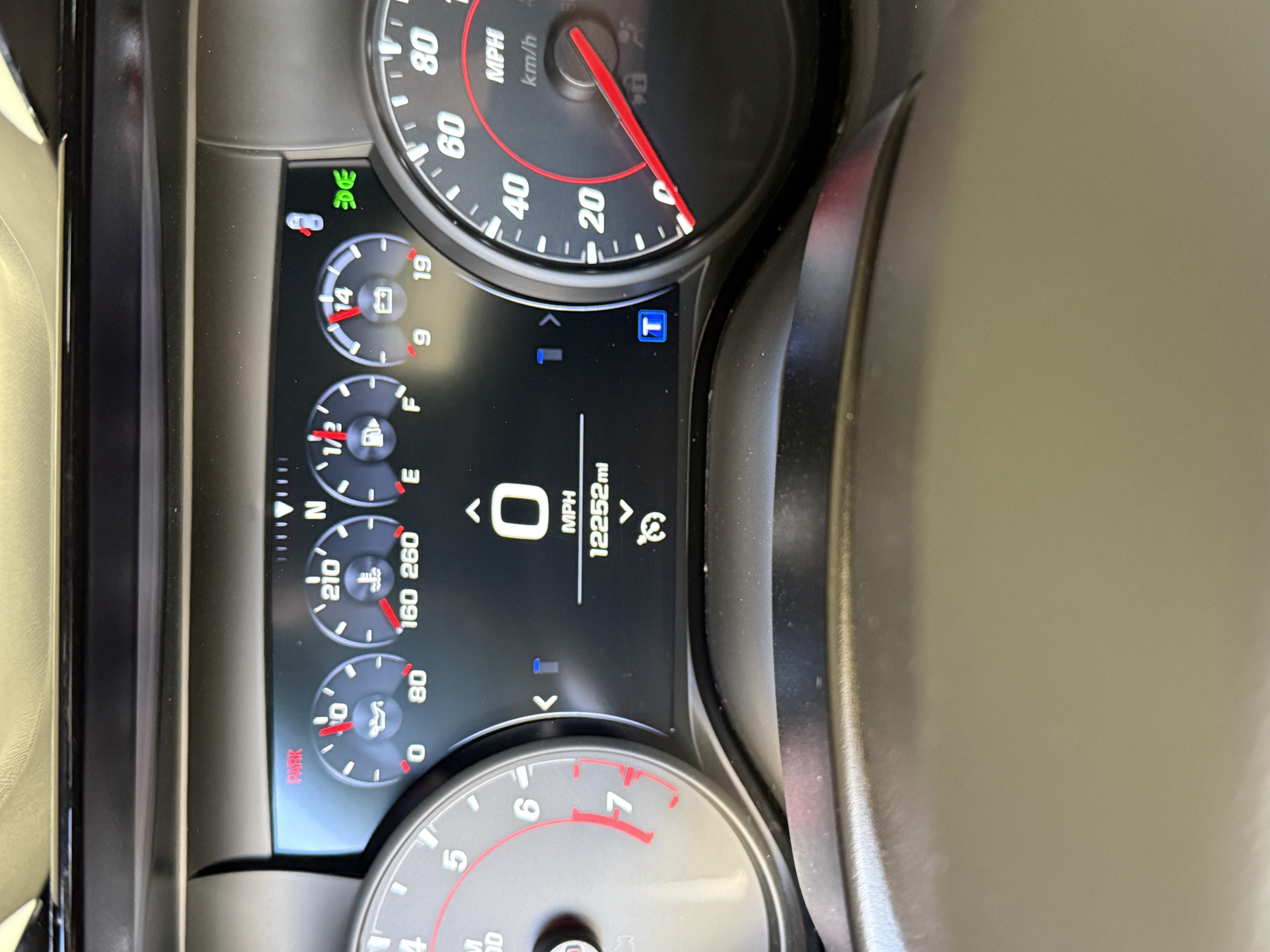 Used 2021 Chevrolet Camaro SS RWD image 4