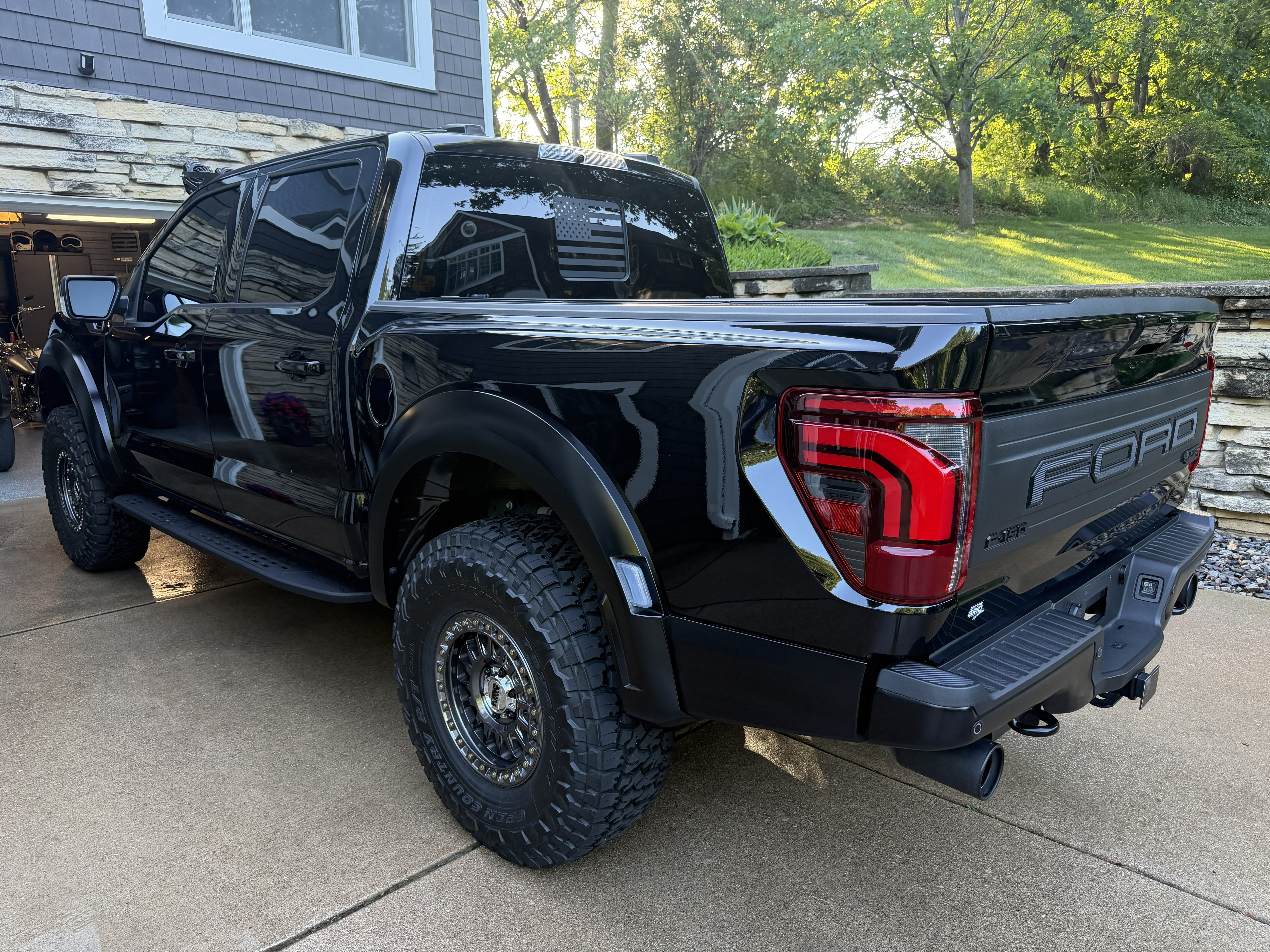 Used 2024 Ford F150 Raptor w/ Equipment Group 803A Raptor R AWD/4WD image 8