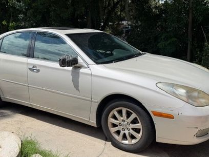 Used 2002 Lexus ES 330 w/ Premium Pkg