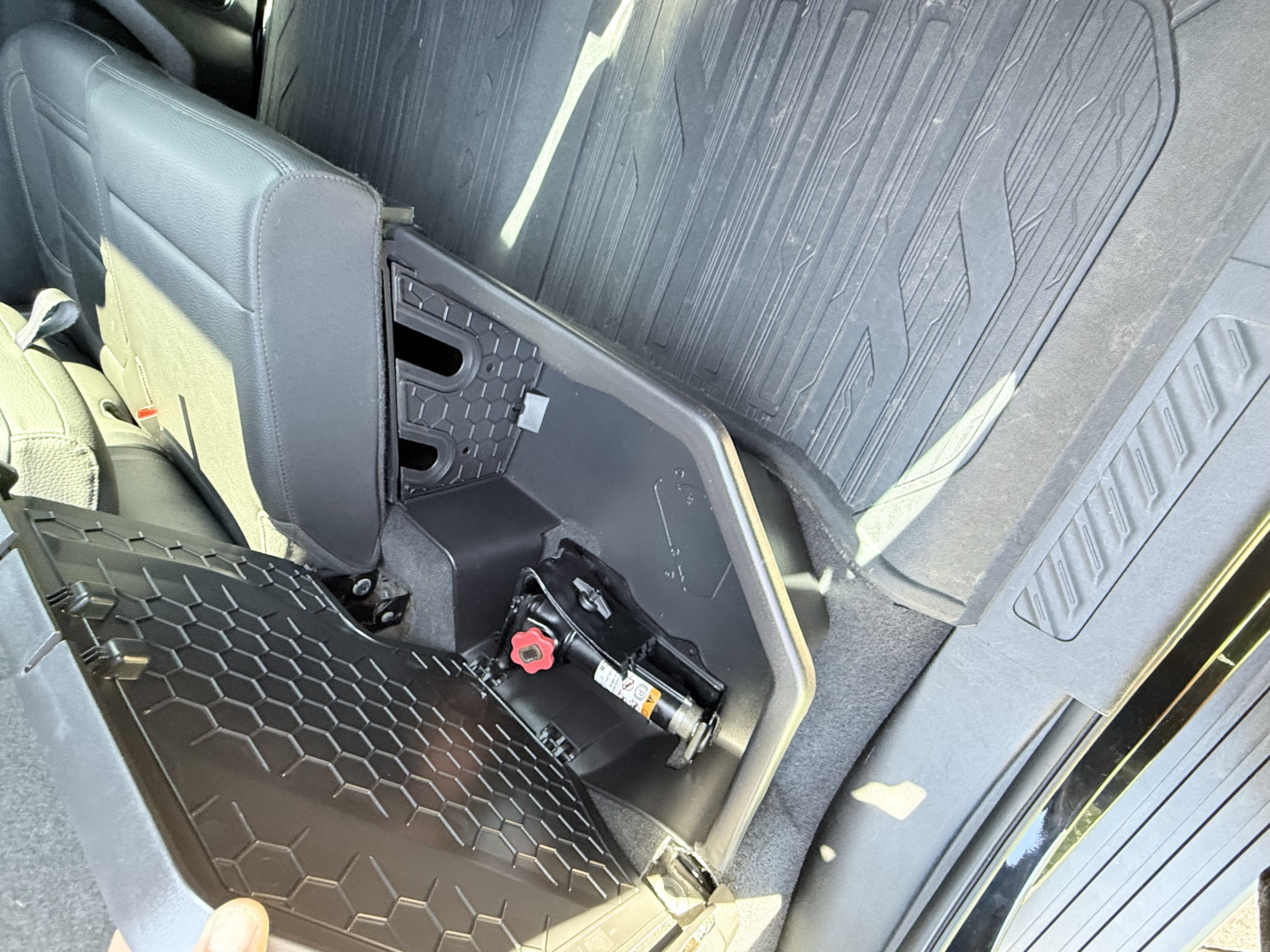 Used 2019 GMC Sierra 1500 Denali w/ Denali Ultimate Package AWD/4WD image 5