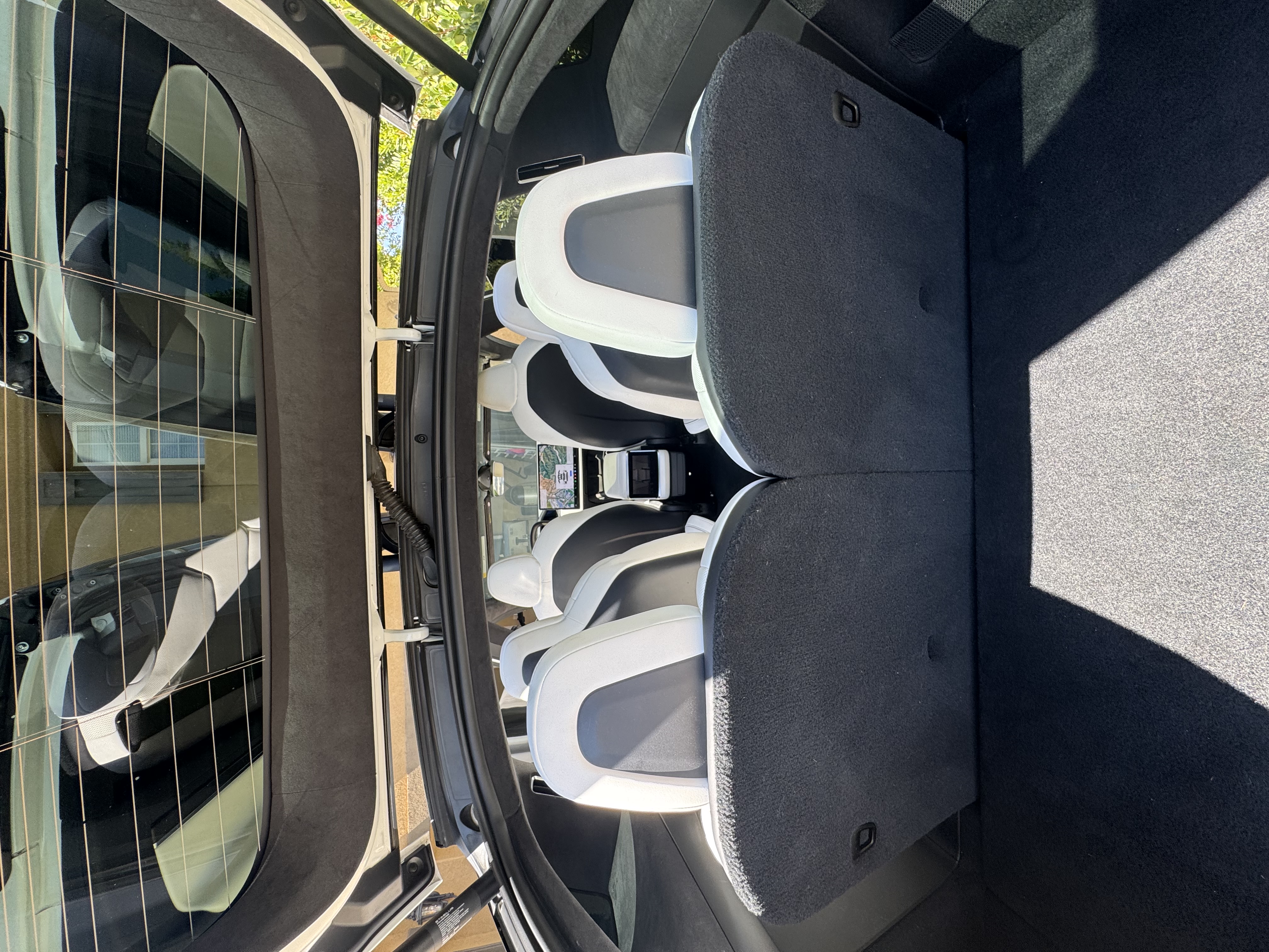 Used 2022 Tesla Model X Plaid AWD/4WD image 12