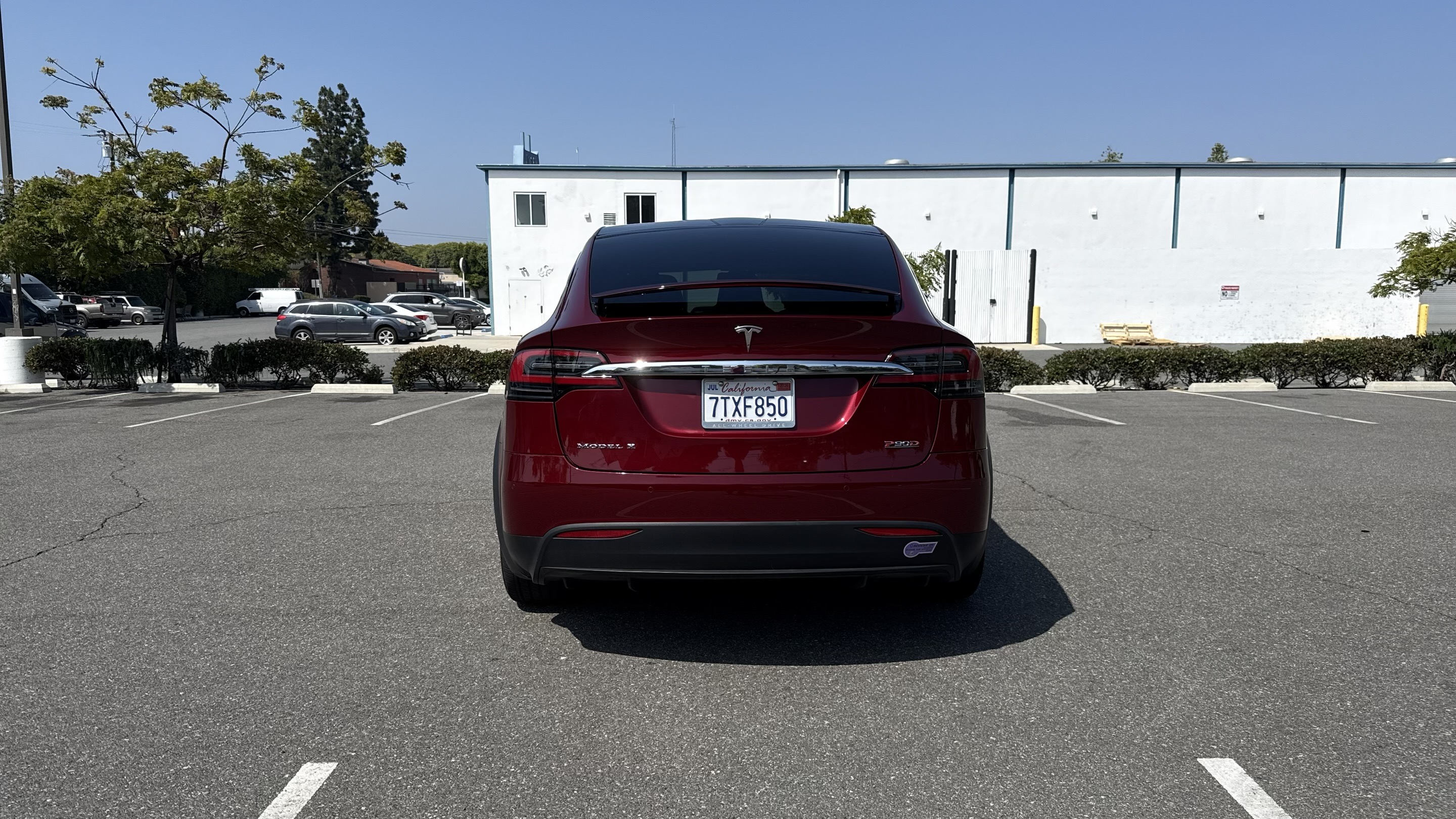 Used 2016 Tesla Model X Performance AWD/4WD image 2