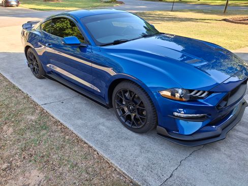 Used 2018 Ford Mustang Coupe w/ Ecoboost Performance Package image 1
