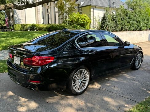 Used 2017 BMW 540i RWD image 4