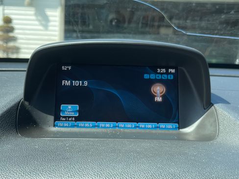 Used 2016 Buick Encore Leather w/ Experience Buick Package AWD/4WD image 6
