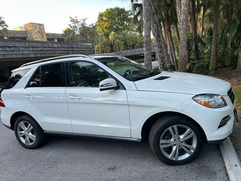 Used 2014 Mercedes-Benz ML 350 4MATIC image 2