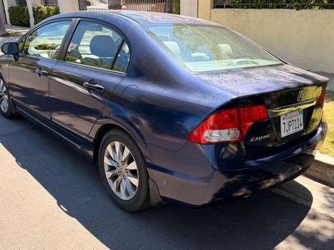 Used 2011 Honda Civic EX image 8