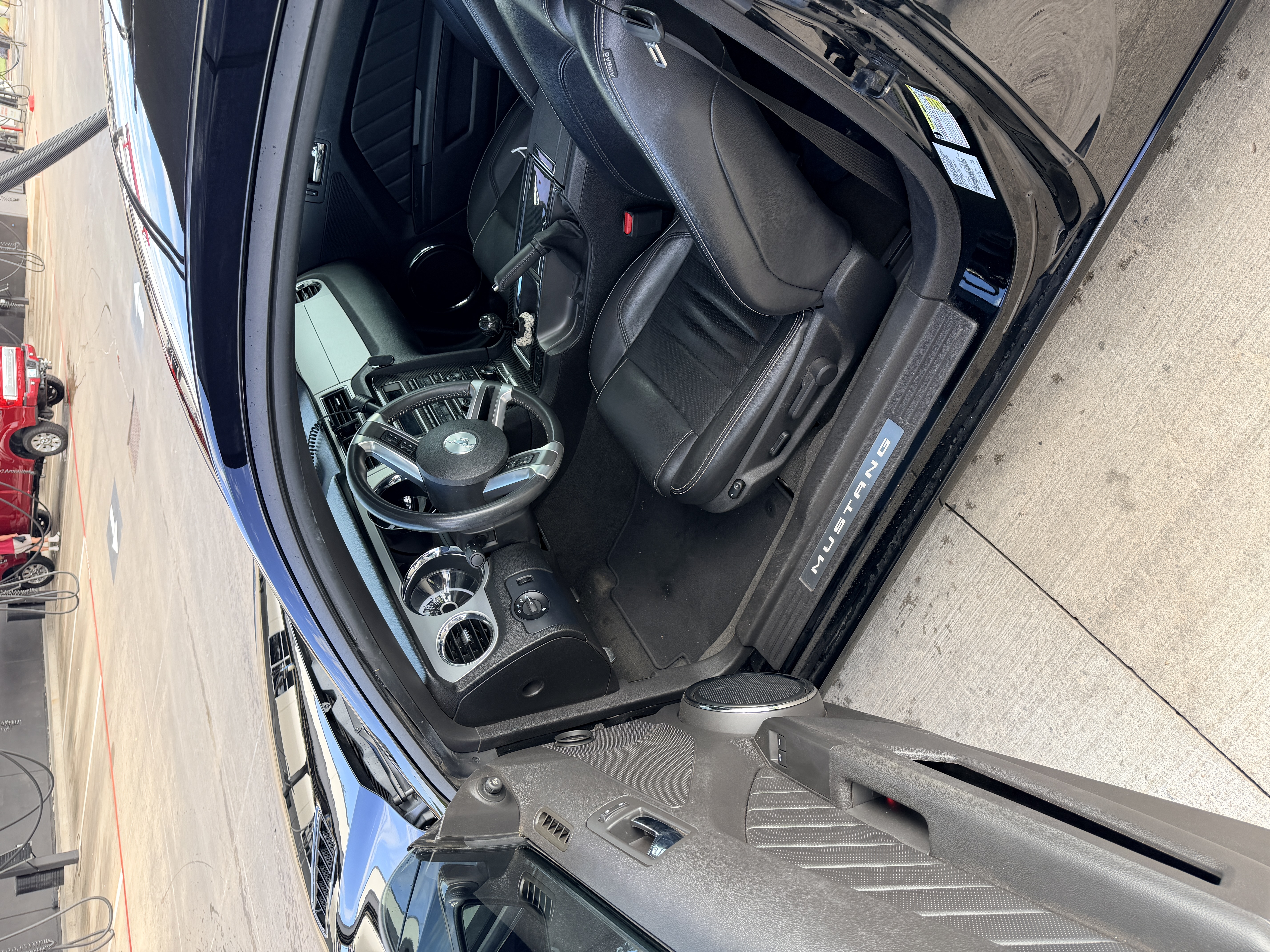 Used 2013 Ford Mustang GT Premium RWD image 13