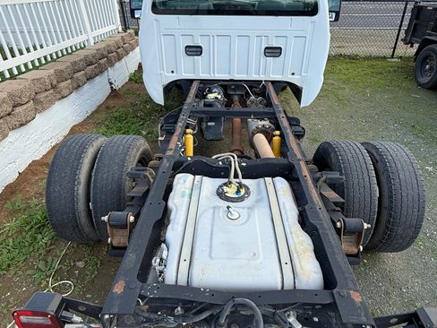 Used 2016 Ford F350 XL w/ Power Equipment Group image 5