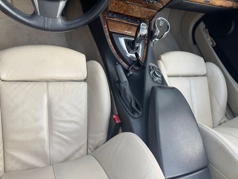 Used 2010 BMW 650i Convertible image 8