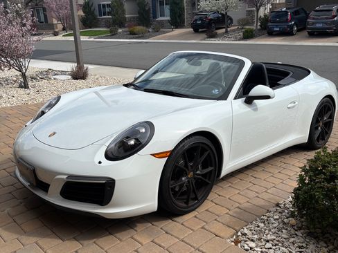 Used 2017 Porsche 911 Carrera image 1
