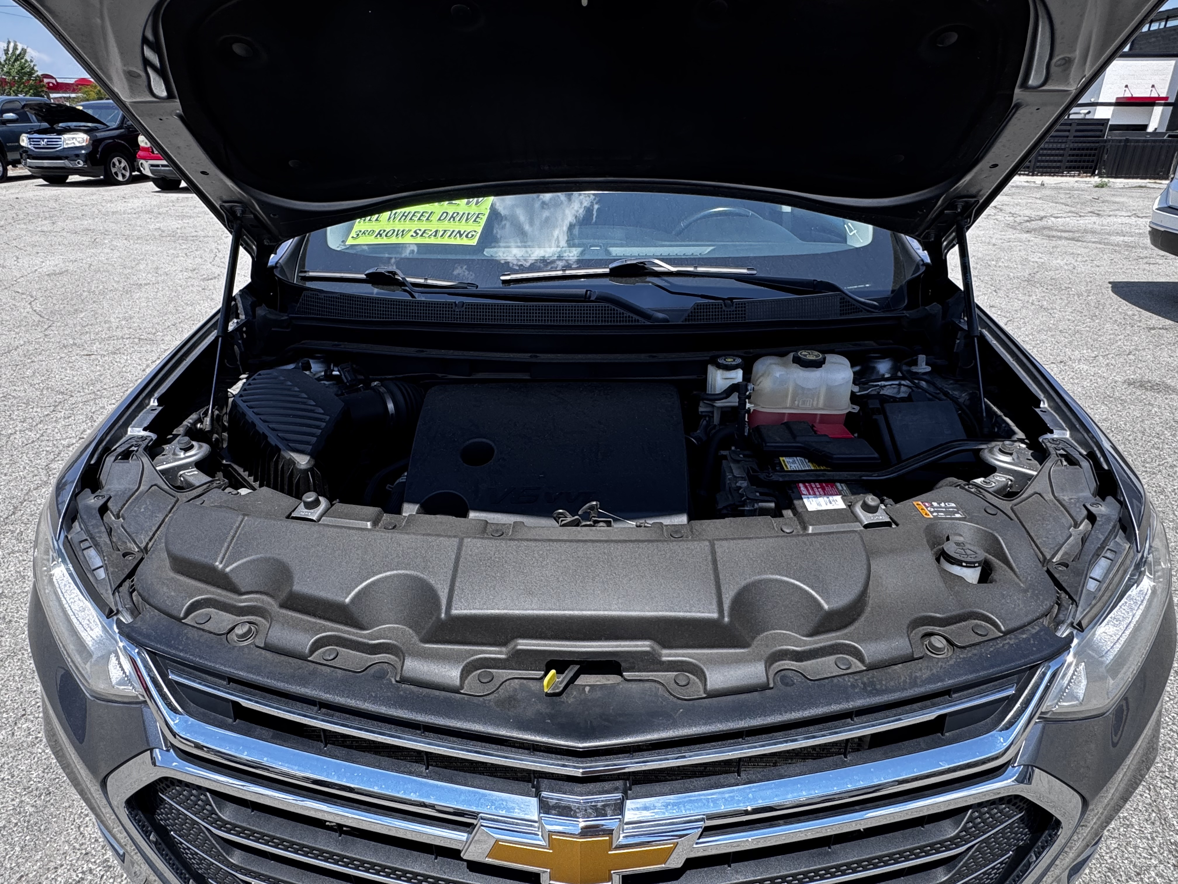 Used 2020 Chevrolet Traverse LT AWD/4WD image 12