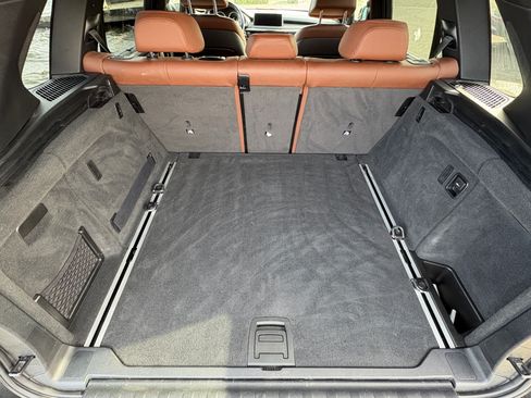 Used 2015 BMW X5 xDrive50i image 15