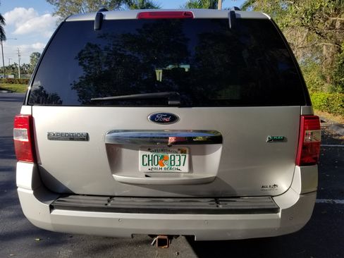 Used 2012 Ford Expedition EL Limited RWD image 10