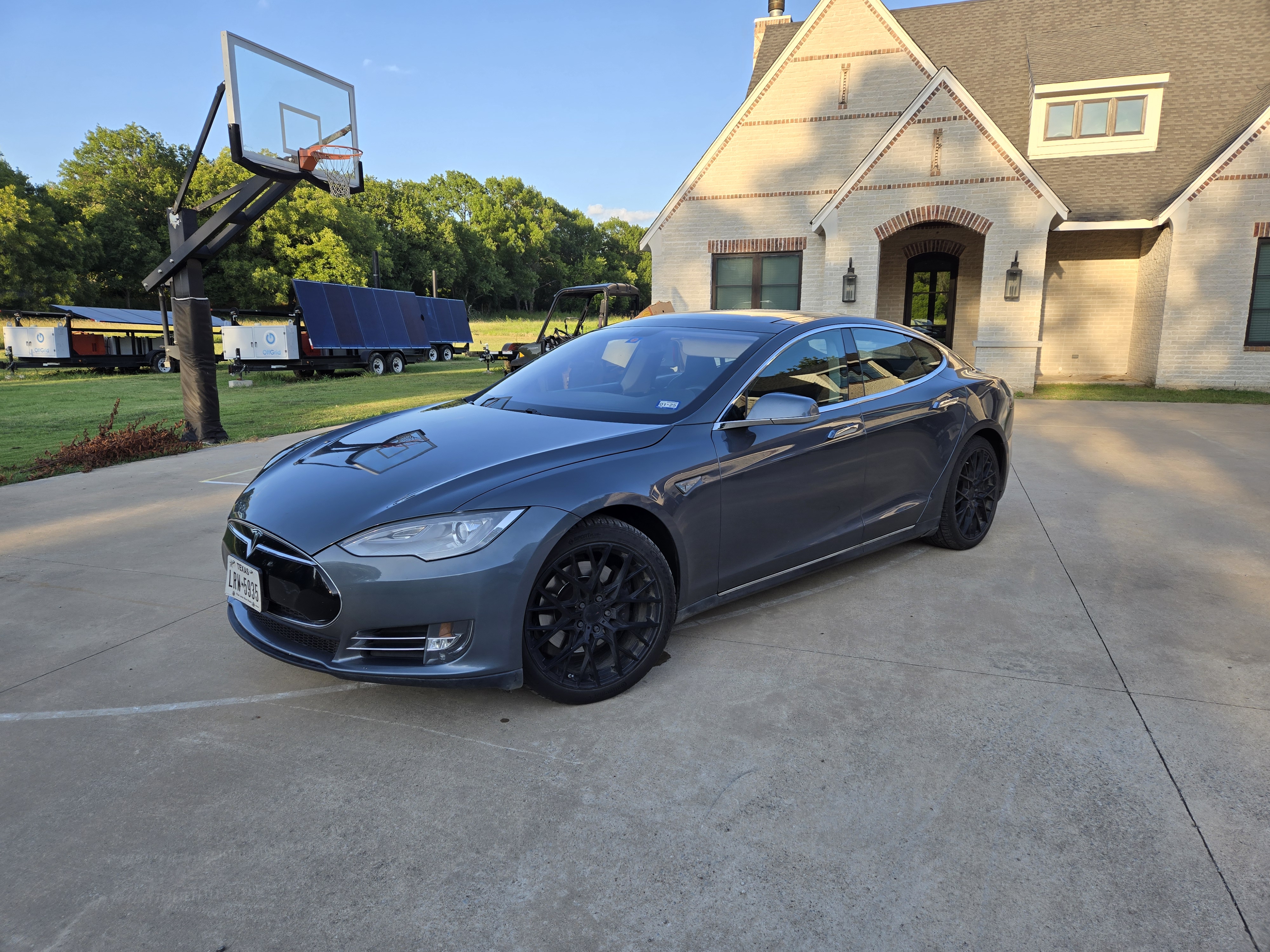 Used 2013 Tesla Model S Performance RWD image 2