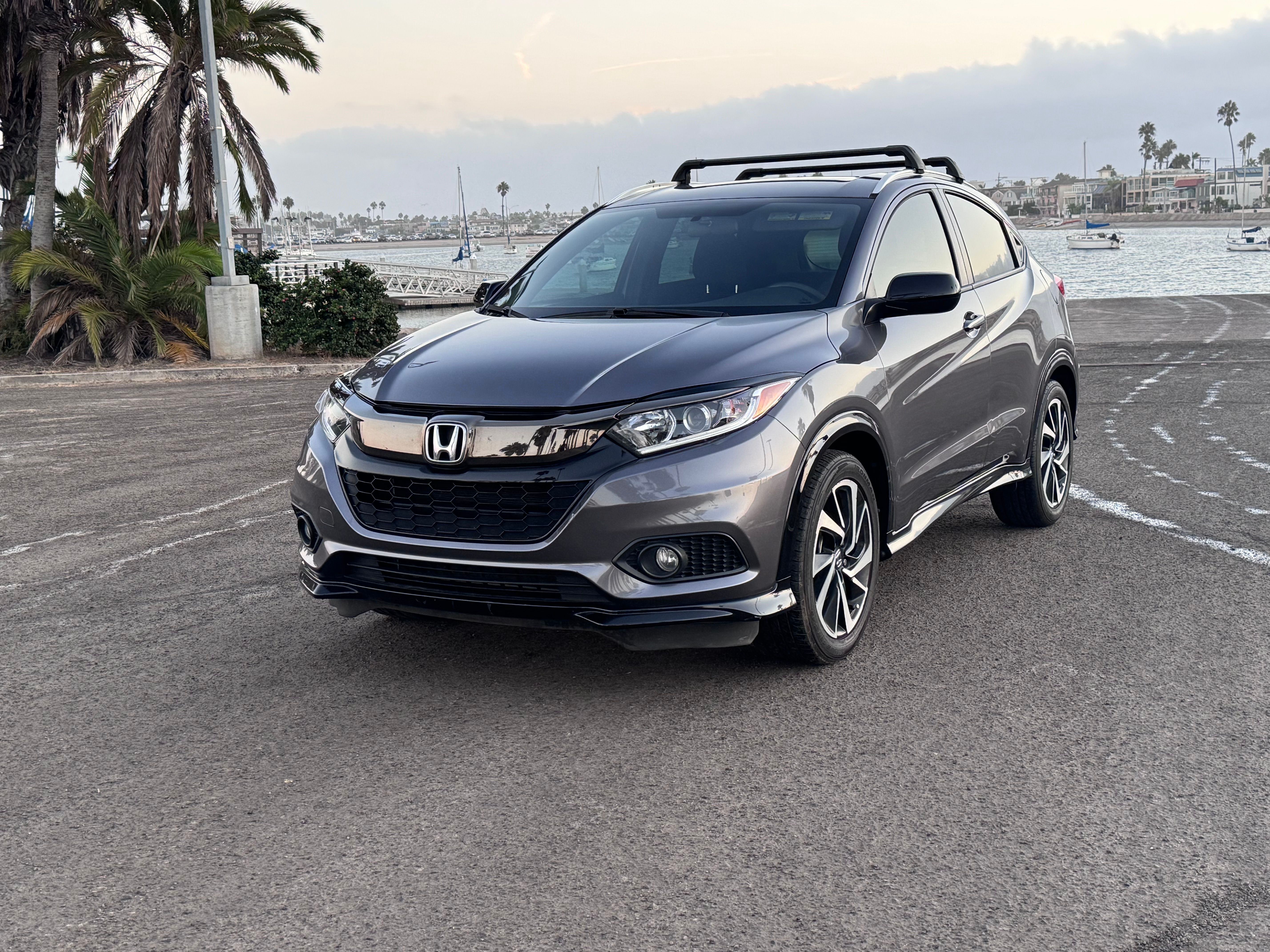 Used 2020 Honda HR-V Sport image 1