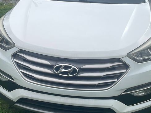 Used 2017 Hyundai Santa Fe Sport AWD/4WD image 1