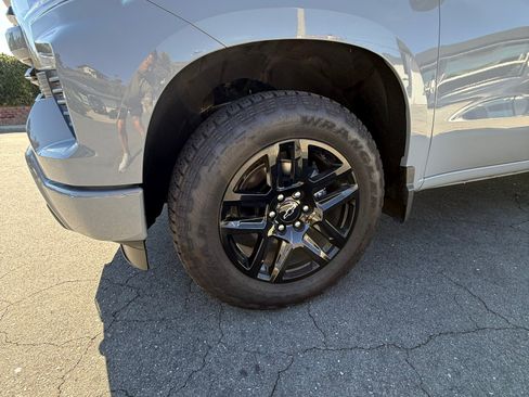 Used 2025 Chevrolet Silverado 1500 RST image 16