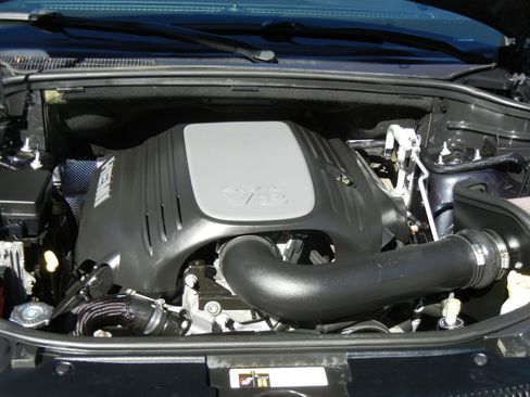 Used 2015 Jeep Grand Cherokee Limited w/ Trailer Tow Group IV image 11