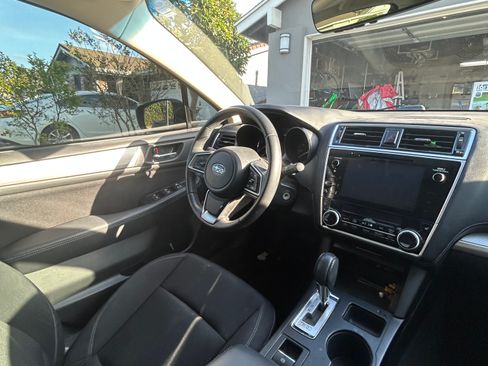 Used 2019 Subaru Legacy 2.5i Premium image 9