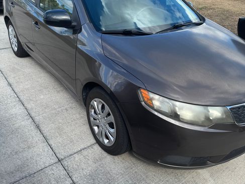 Used 2013 Kia Forte EX image 5