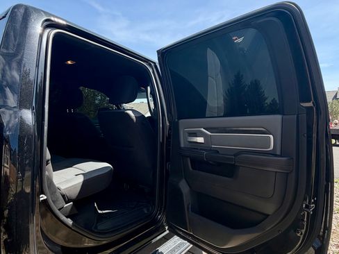 Used 2023 RAM 2500 Big Horn w/ Level 1 Equipment Group AWD/4WD image 14