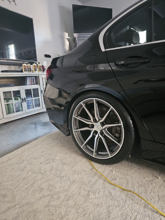Used 2015 BMW 335i xDrive Sedan AWD/4WD image 15