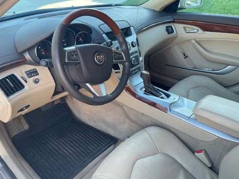Used 2009 Cadillac CTS 3.6 AWD w/ Wood Trim Package image 8
