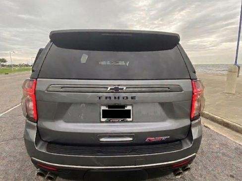 Used 2022 Chevrolet Tahoe RST w/ Sport Performance Package RWD image 10