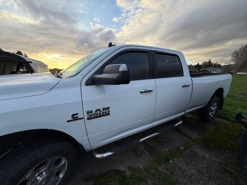Used 2016 RAM 3500 Big Horn image 2