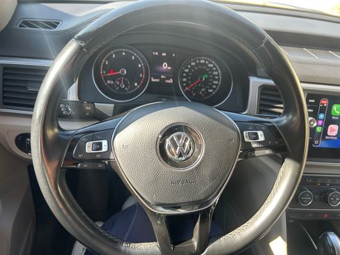 Used 2019 Volkswagen Atlas SE FWD image 4