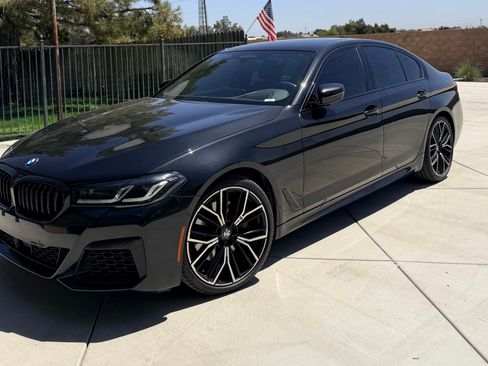 Used 2022 BMW 540i w/ M Sport Package RWD image 4