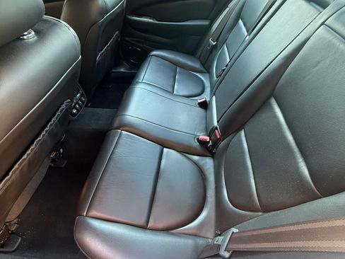 Used 2004 Jaguar XJ8 RWD image 15