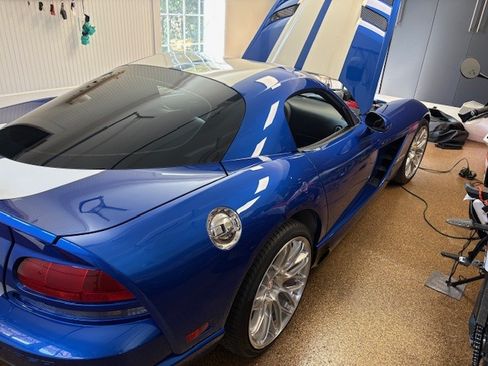 Used 2010 Dodge Viper SRT-10 w/ Protection Group image 5