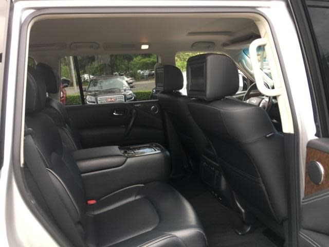 Used 2015 INFINITI QX80 4WD w/ 22" Wheel Package image 15
