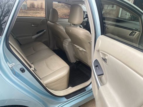 Used 2012 Toyota Prius Four image 18