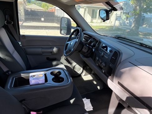 Used 2008 Chevrolet Silverado 2500 W/T image 5