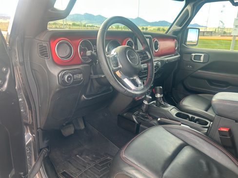 Used 2020 Jeep Wrangler Unlimited Rubicon AWD/4WD image 15