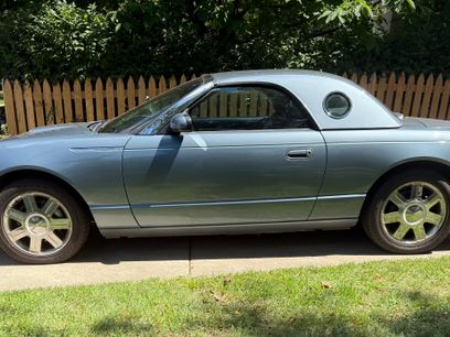 Used 2005 Ford Thunderbird