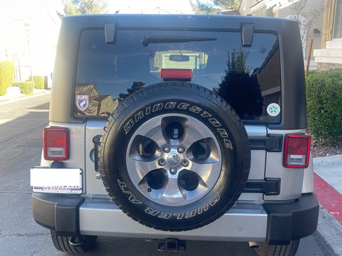 Used 2016 Jeep Wrangler Sahara w/ Connectivity Group image 2