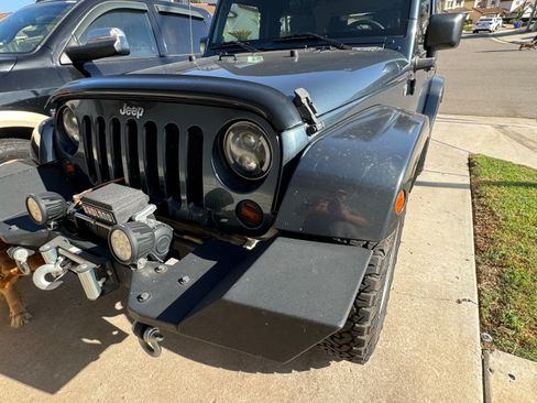 Used 2008 Jeep Wrangler Sahara w/ Dual Top Group image 9
