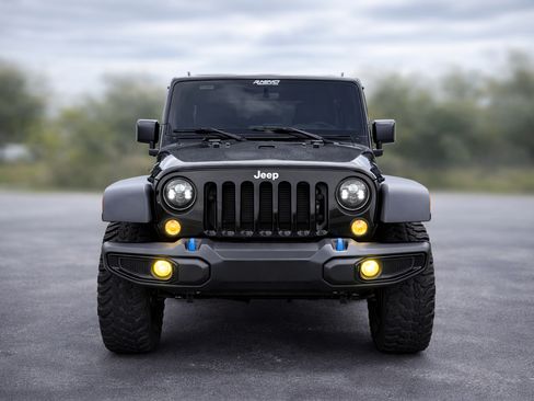 Used 2015 Jeep Wrangler Unlimited Sport w/ Max Tow Package image 4